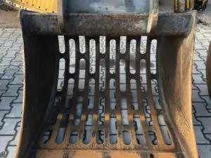 Slotted spoon with teeth for CW220, No. 59, 1200 mm