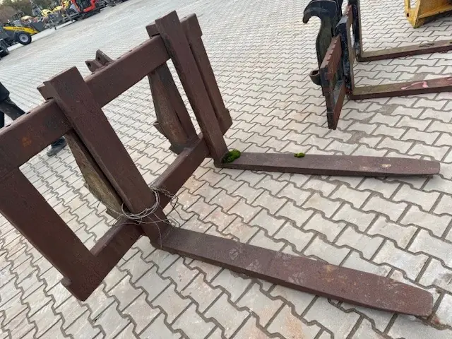 Pallet fork for Verachtert quick-change system, for 14–19 metric tons, Class No. 13 - Image 4