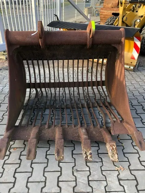 1500mm Screen Bucket No. 60