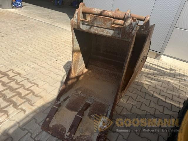 Tiefenlöffel KSW 700er breit auf OQ65/55